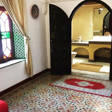 Riad à la Belle Etoile Salé Exterior foto